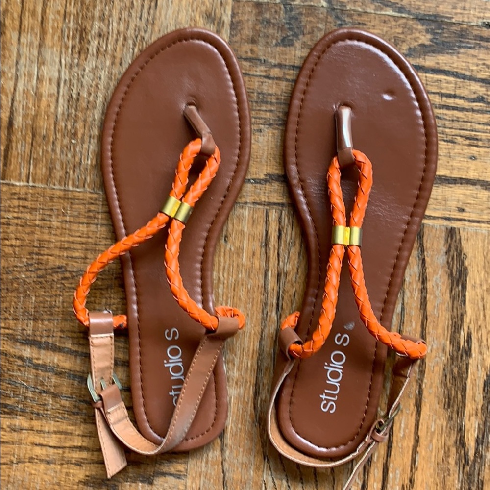 Sandals - Picture 2 of 3